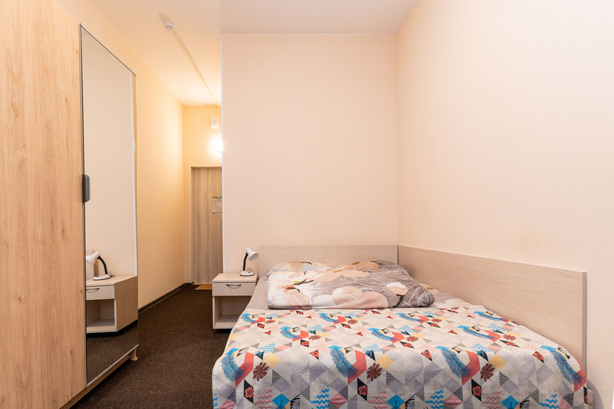 Стандарт с 1,5-спальной кроватью